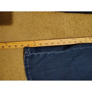 Women's Jeans Size Medium Wide Leg Medium Washed  Boot Cut Full Length